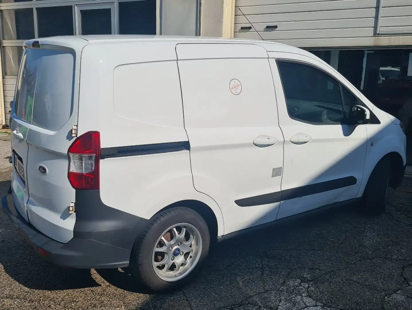 Ford Transit Courier 1,0 EcoBoost Turbo *NEUER Motor Blanc - 2