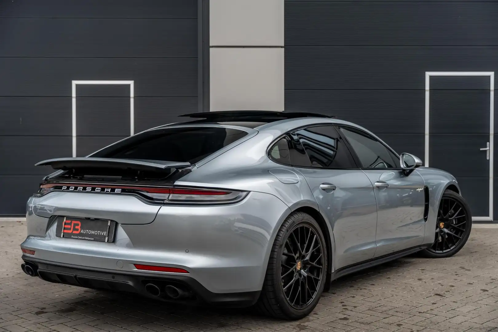 Porsche Panamera 2.9 4 E-Hybrid Leder|Sport Chrono|Pano|VOL! Grijs - 2
