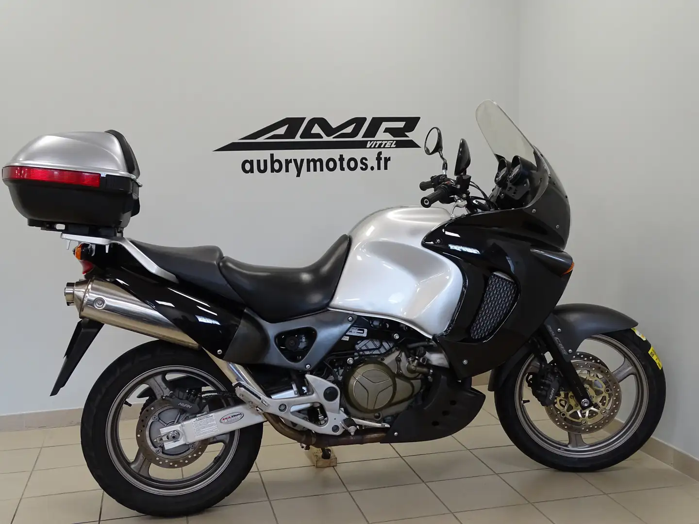 Honda Varadero Noir - 1