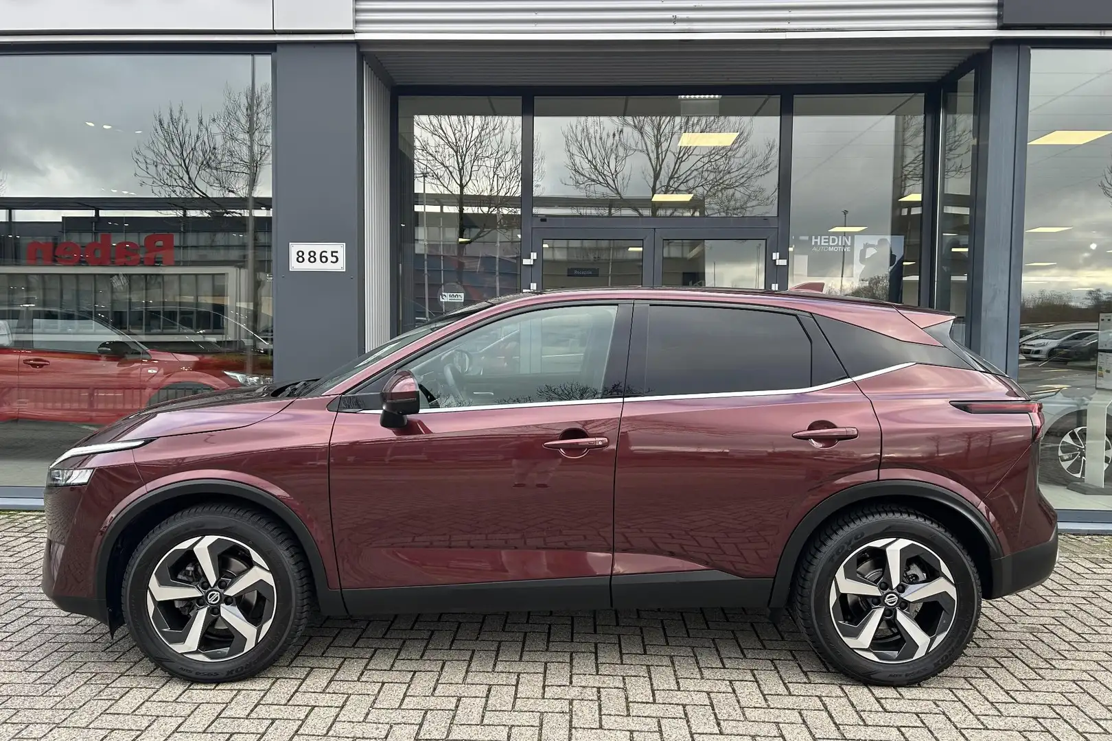 Nissan Qashqai 1.3 MHEV Xtronic N-Connecta | Navigatie | 360 came Rood - 2