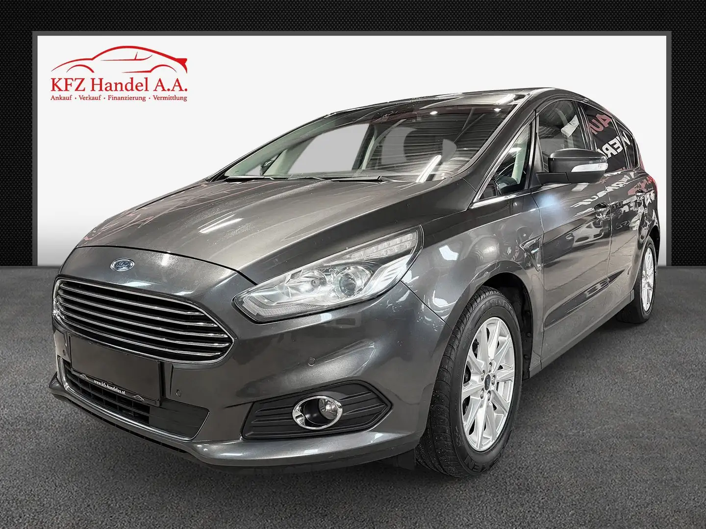 Ford S-Max Titanium AWD * 7 SITZE * ALLRAD * FINANZIERUNG * Grau - 1