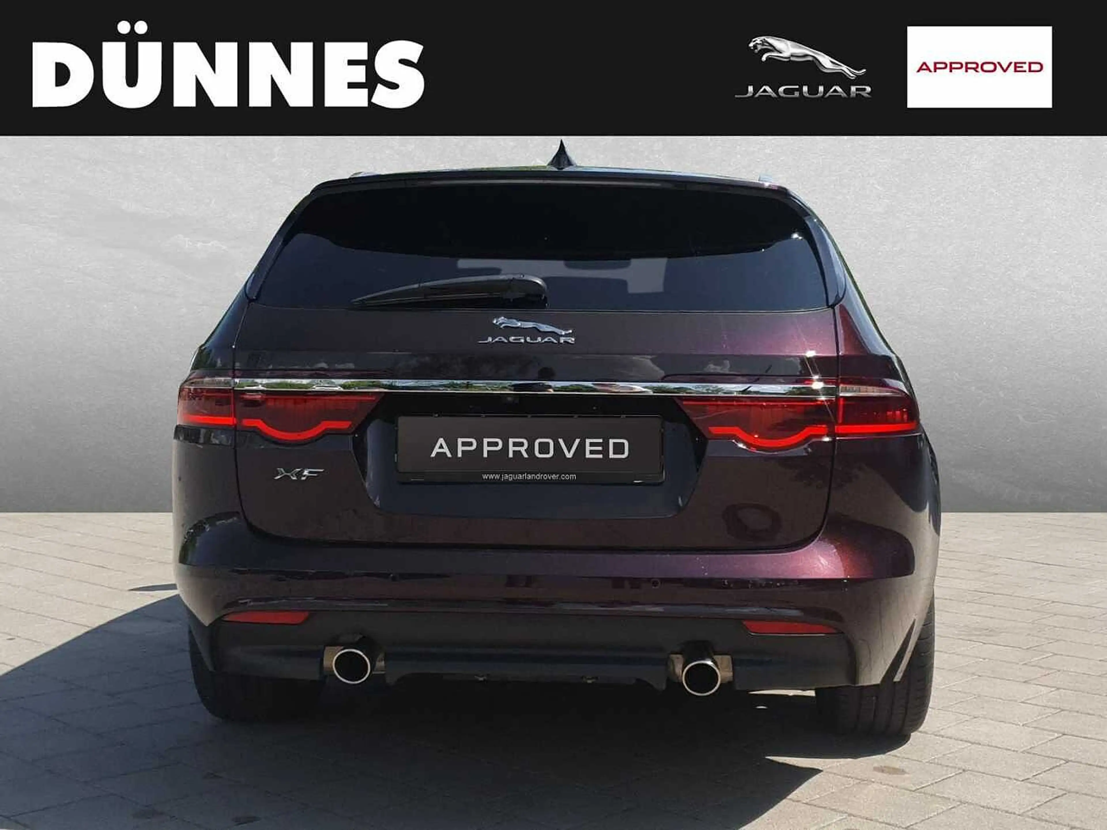 Jaguar XF 25t Sportbrake Portfolio — photo 7