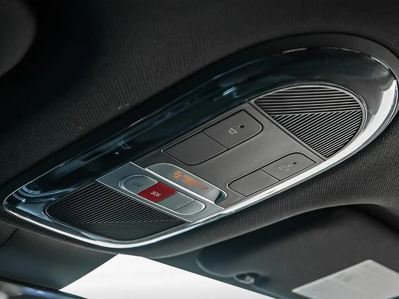 Hyundai IONIQ 6 снимка Hyundai IONIQ 6