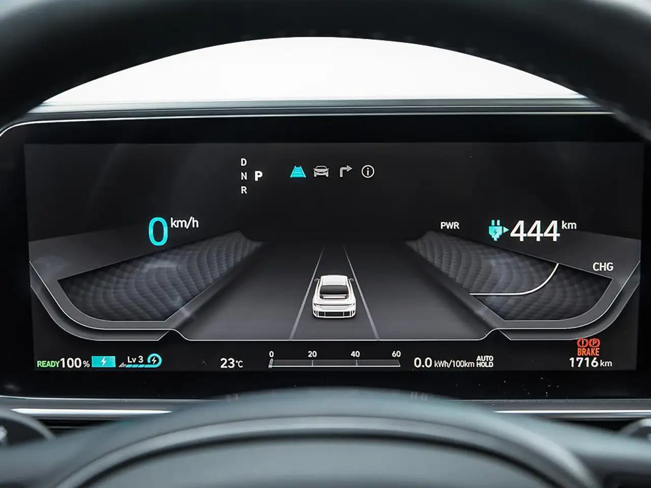 Hyundai IONIQ 6 снимка Hyundai IONIQ 6