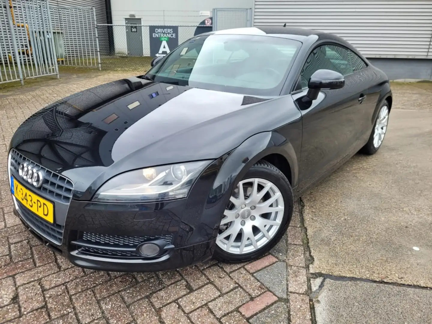 Audi TT 2.0 TFSI Zwart - 1