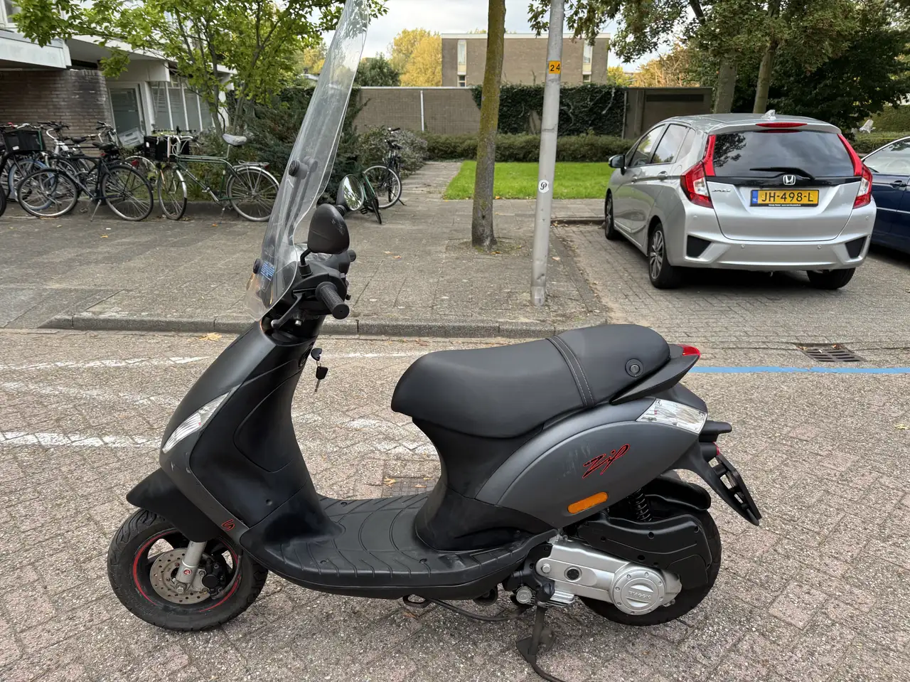 Piaggio Zip 25