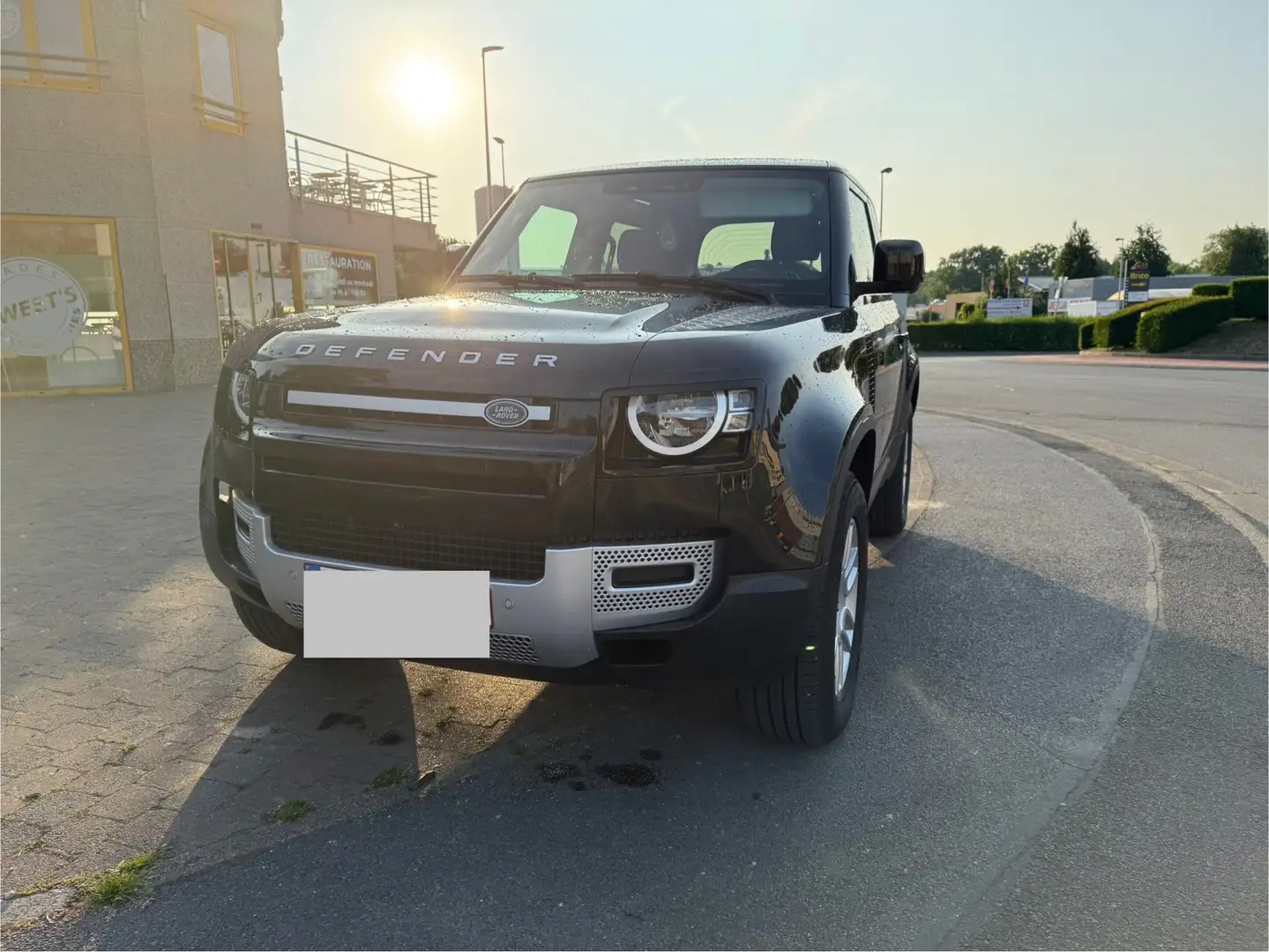 Land Rover Defender 90 3.0 D MHEV D200 X-Dynamic SE - 2