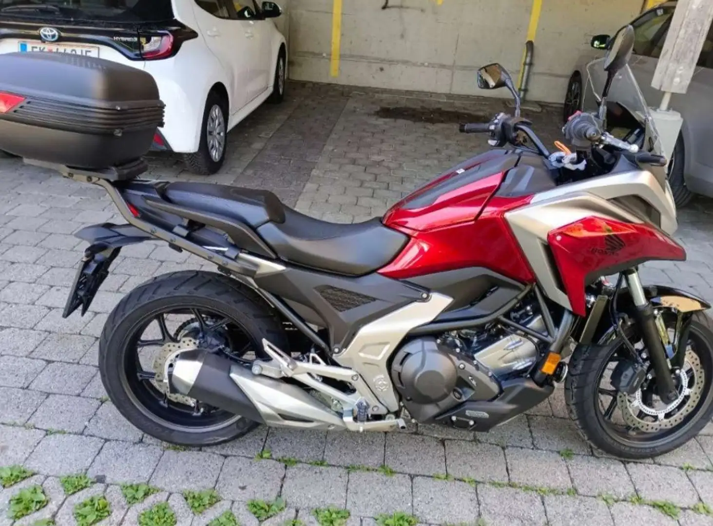 Honda NC 750 Червоний - 2