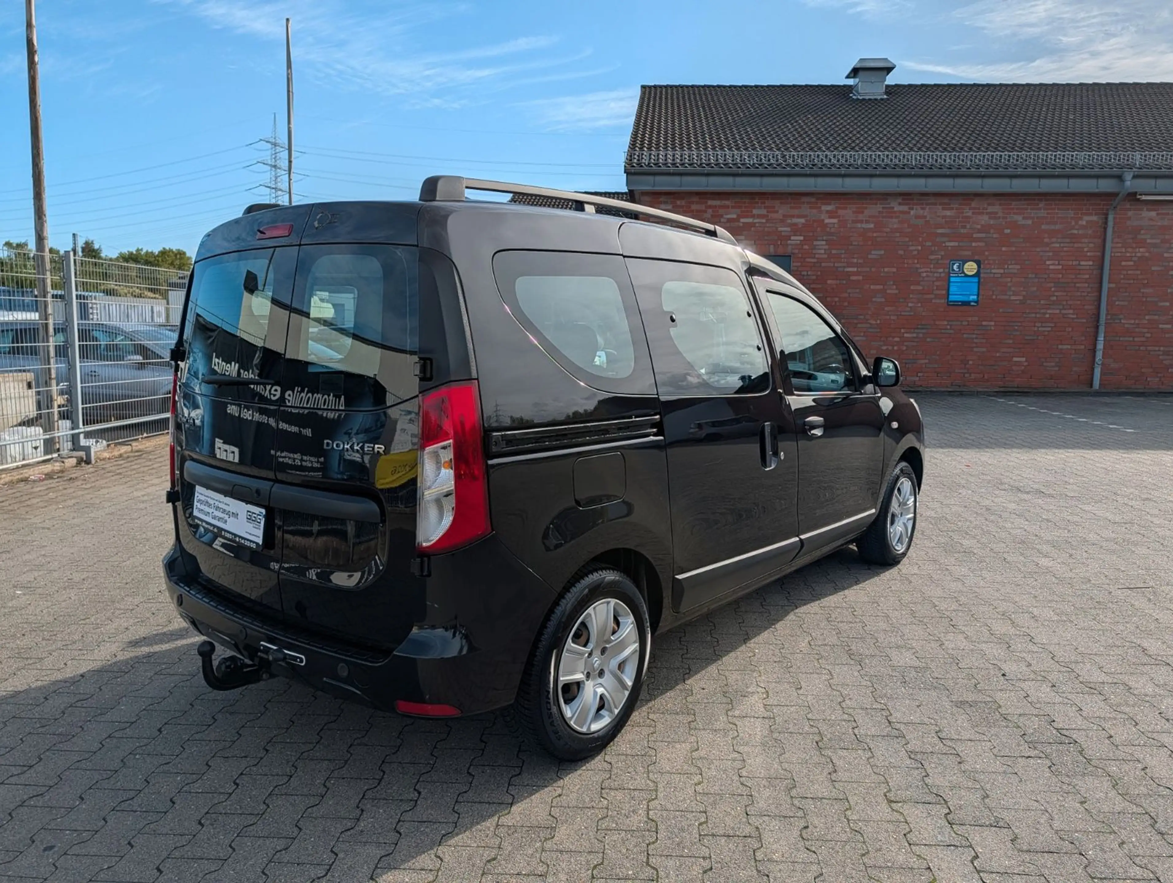 Dacia Dokker GARANTIE NAVI CARPLAY KLIMA TEMPOMAT AHK — photo 10