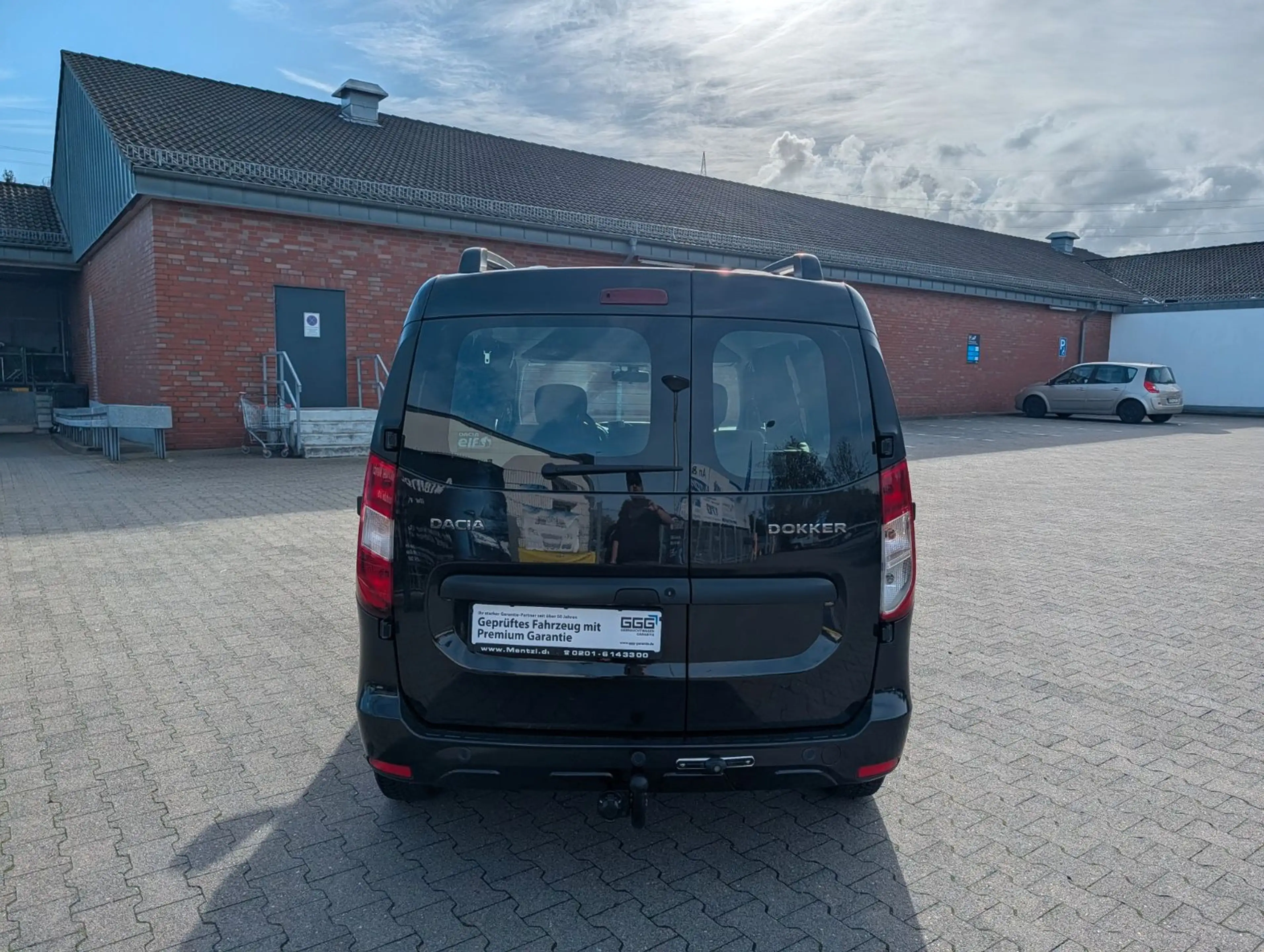 Dacia Dokker GARANTIE NAVI CARPLAY KLIMA TEMPOMAT AHK — photo 9