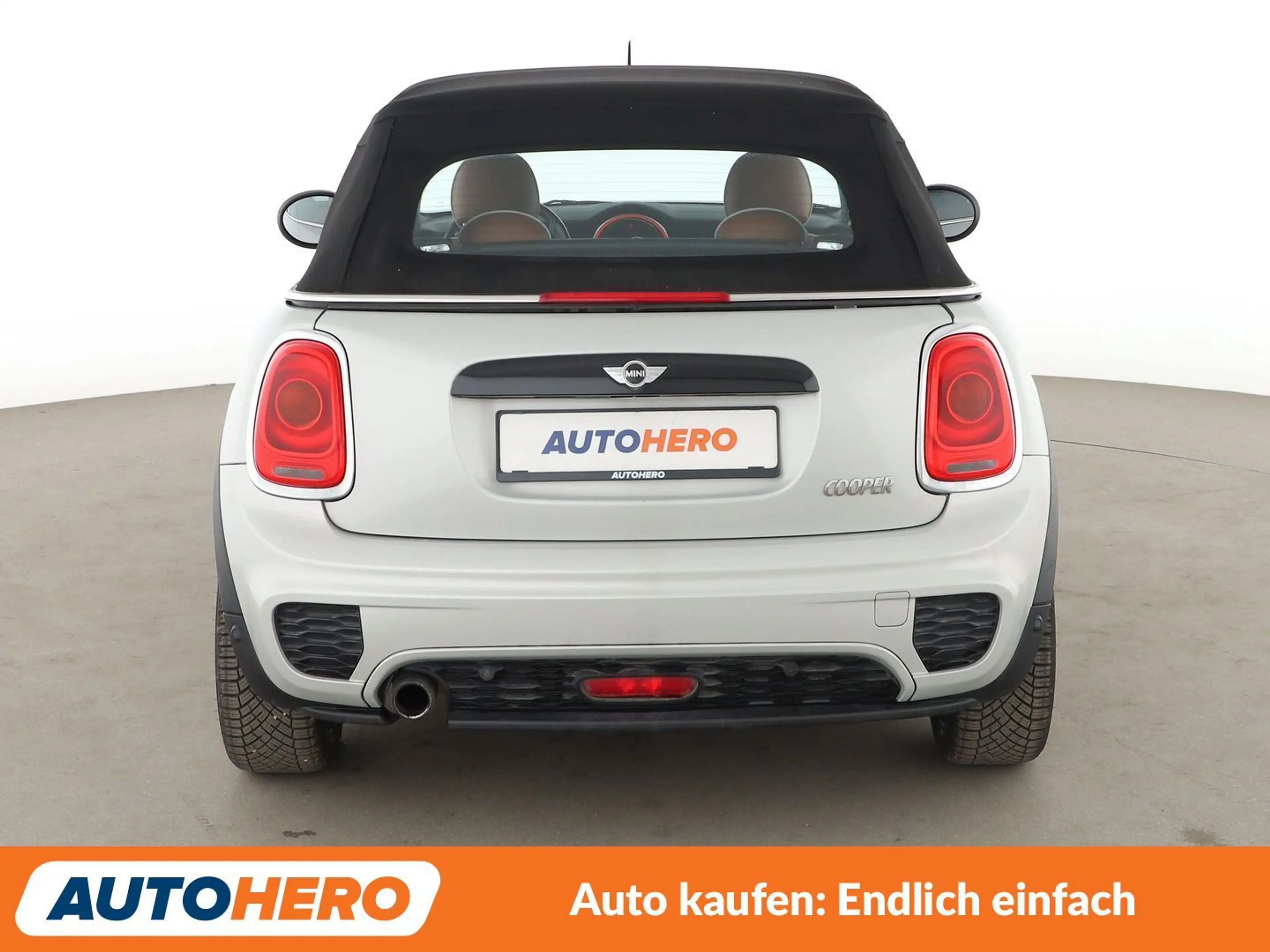 MINI Cooper Cabrio Cooper*TEMPO*PDC*SHZ*LIM*ALU*KLIMA* — photo 5