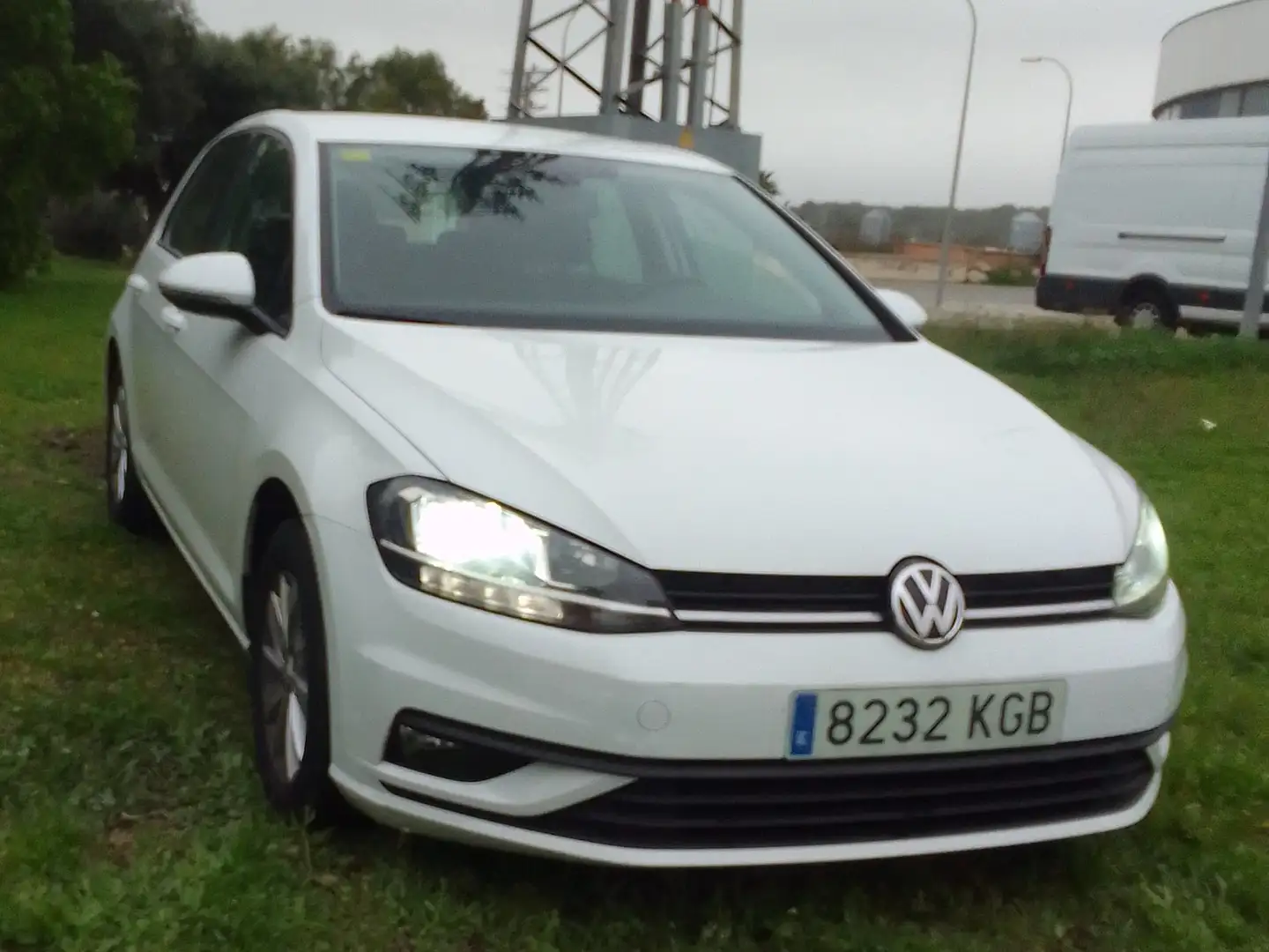 Volkswagen Golf Golf 1.0 TSI CR BMT Bluemotion 115 Bluemotion Blanco - 2