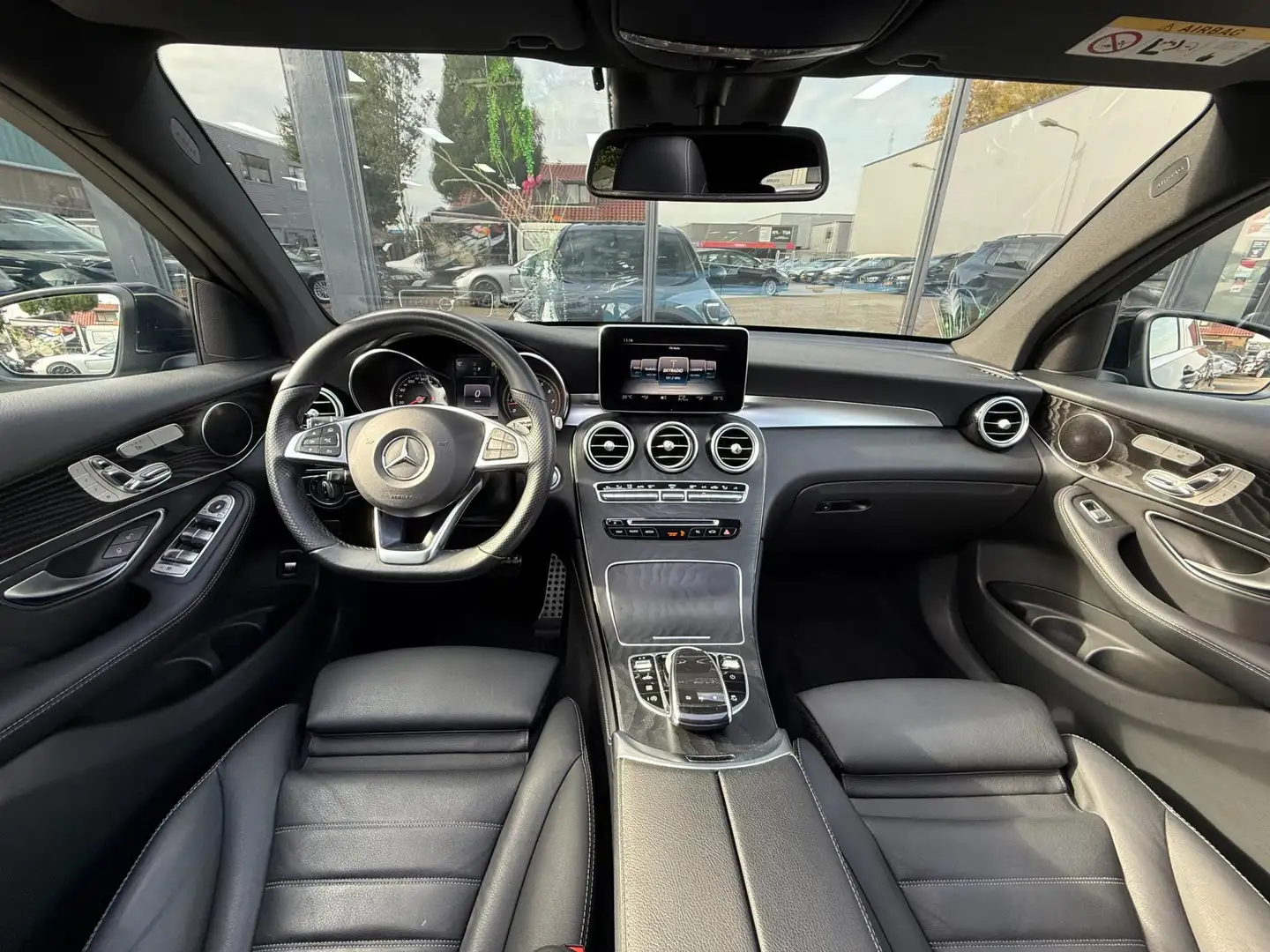 Mercedes-Benz GLC 300 Coupé 4MATIC Prestige AMG/PANO Noir - 2