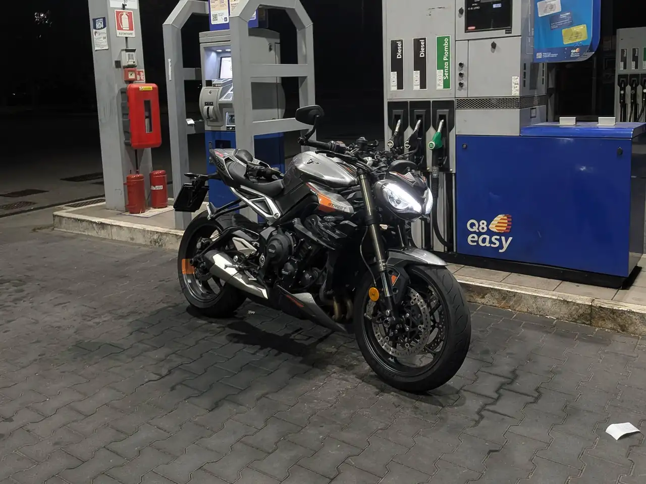 Triumph Street Triple RS