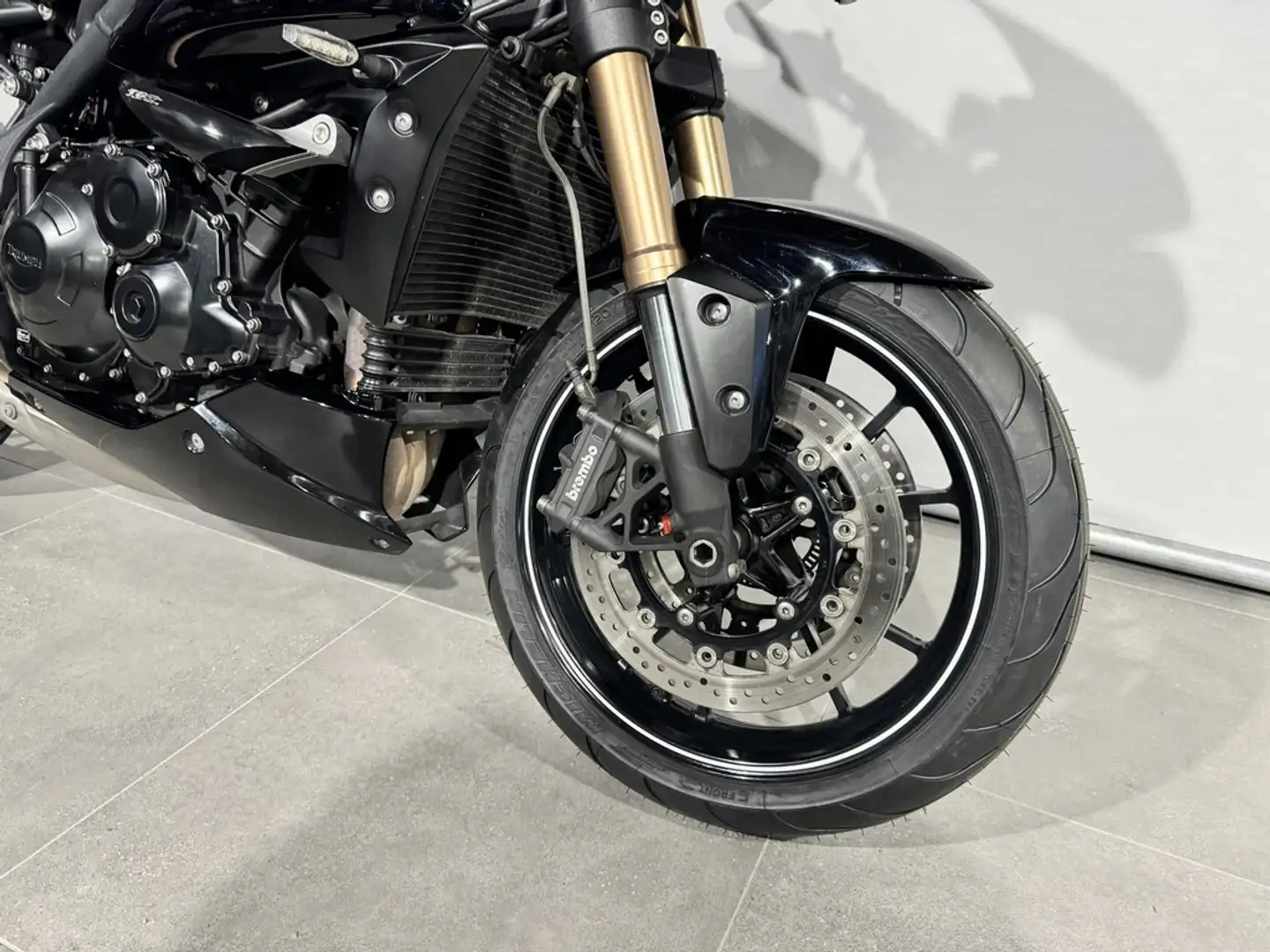 Triumph Speed Triple 1050 Zwart - 2