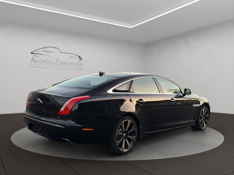 Jaguar XJ 2.0T Premium Luxury Lang PANO/BOWERS — photo 5
