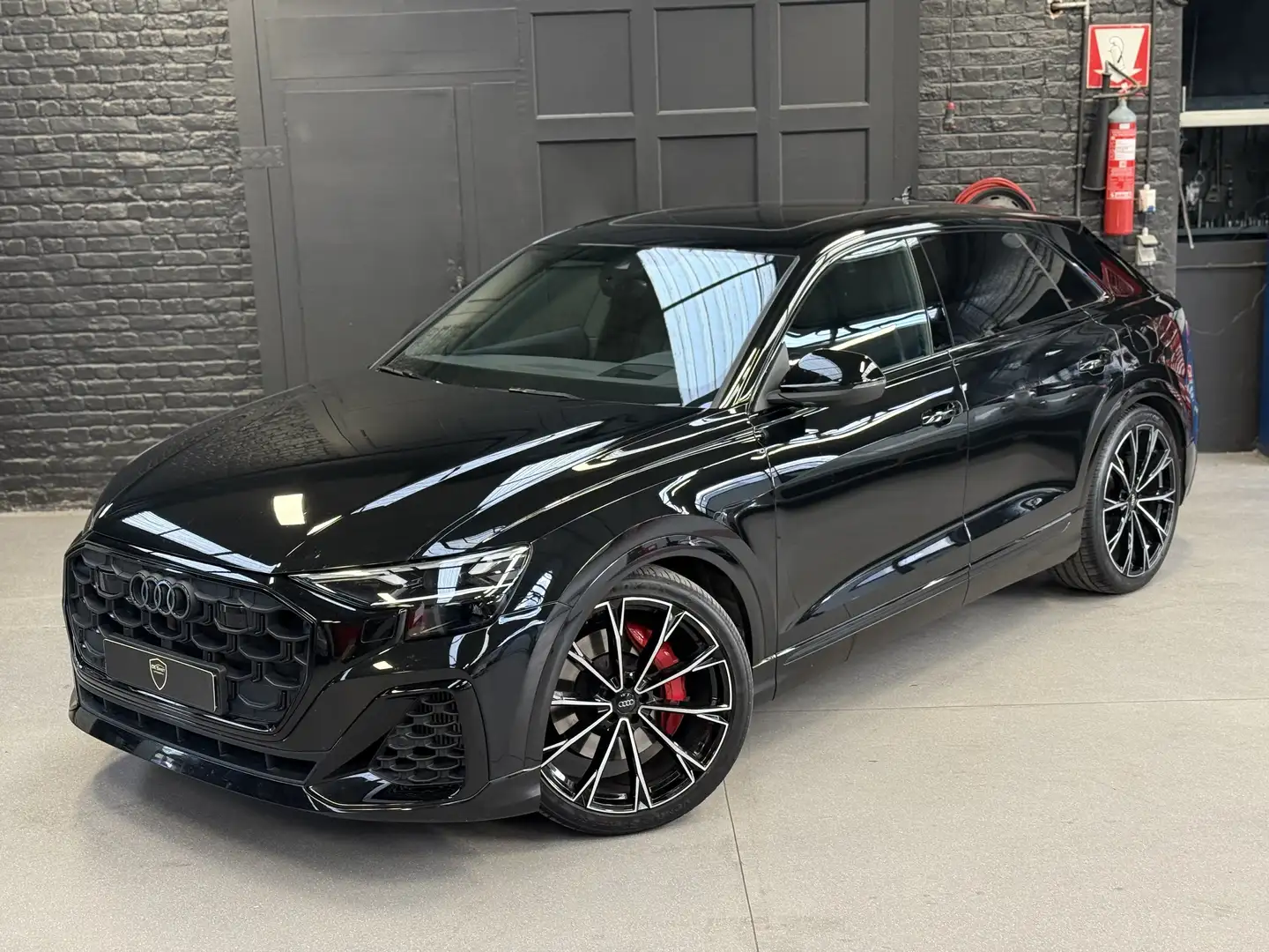 Audi Q8 Q8 60 TFSIe quattro tiptronic competition plus Zwart - 1