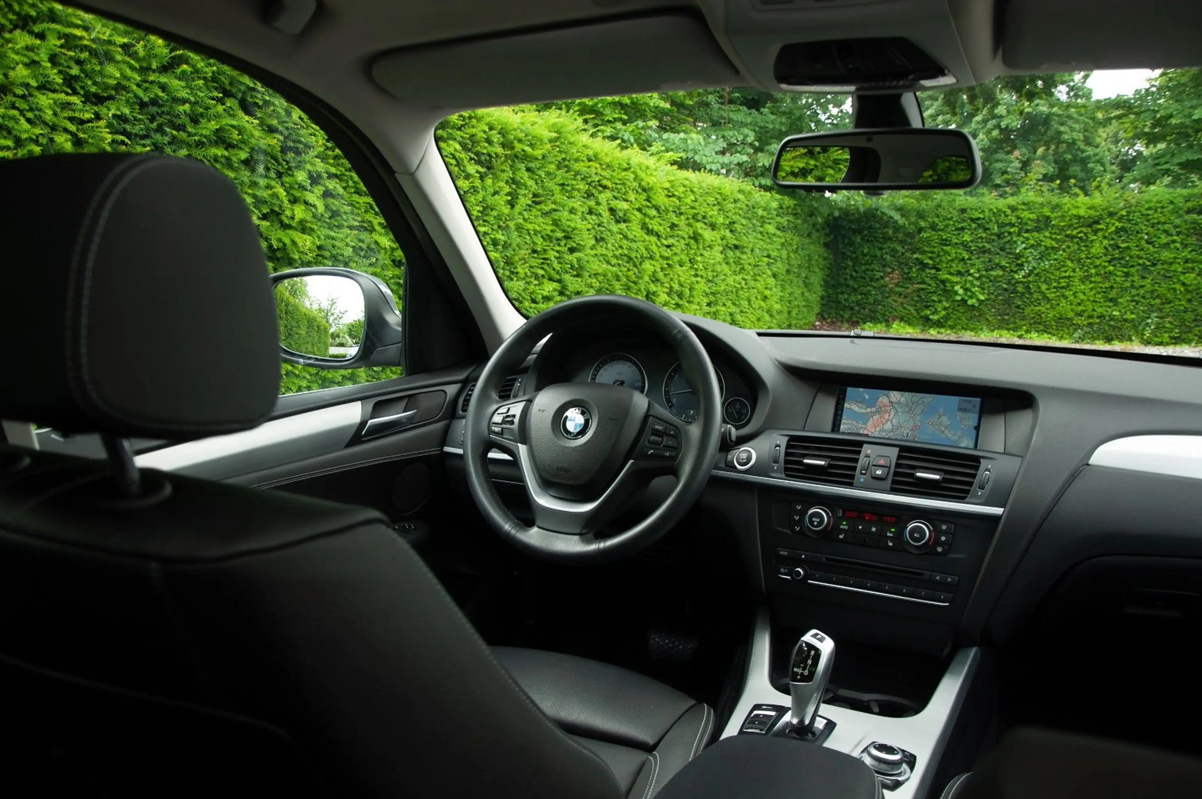 BMW X3 xDrive35i MOTORSCHADEN — photo 9