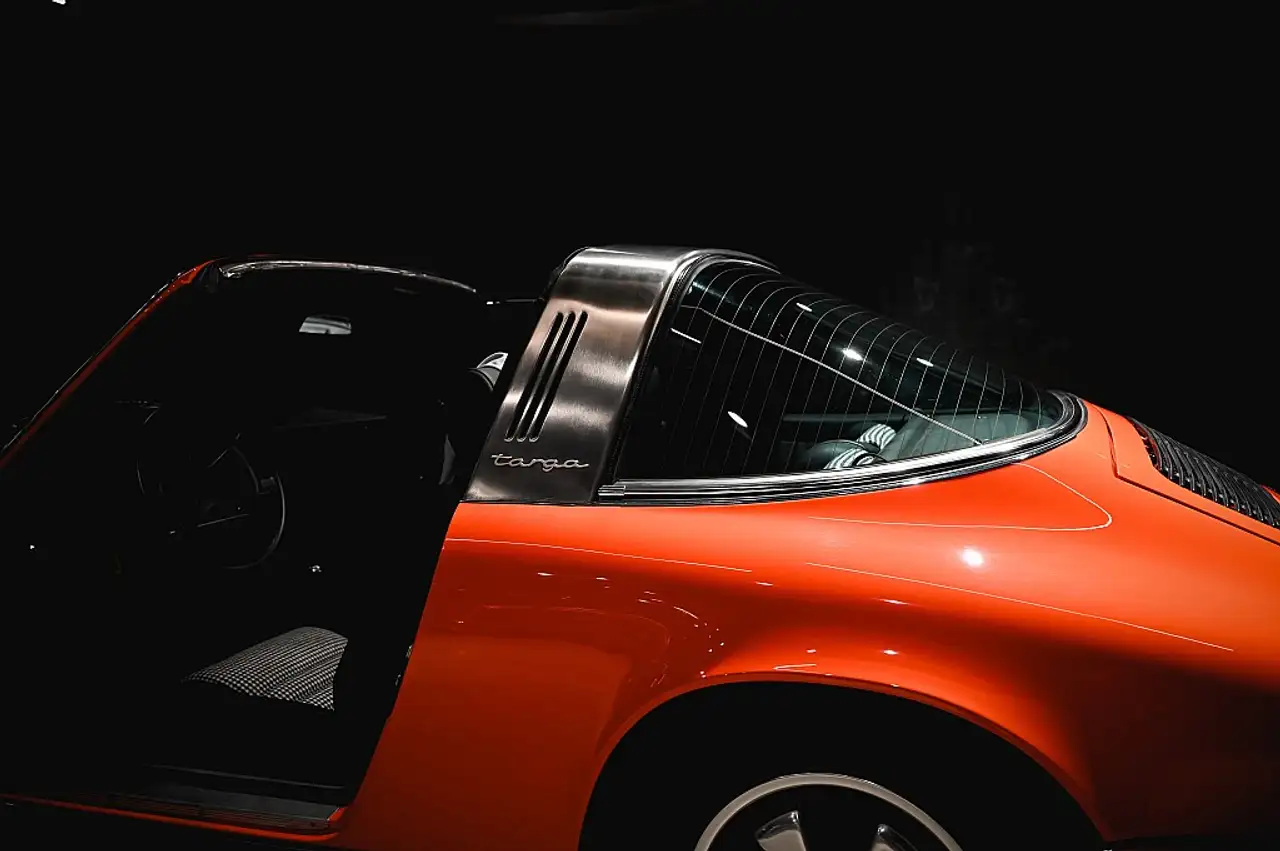 Porsche 911 Targa Ölklappe Targa Ölklappe, foto 8