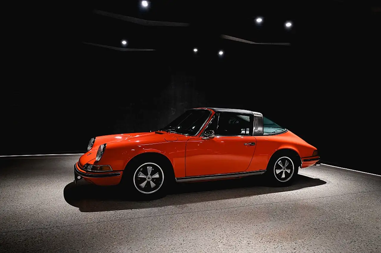 Porsche 911 Targa Ölklappe Targa Ölklappe, foto 2