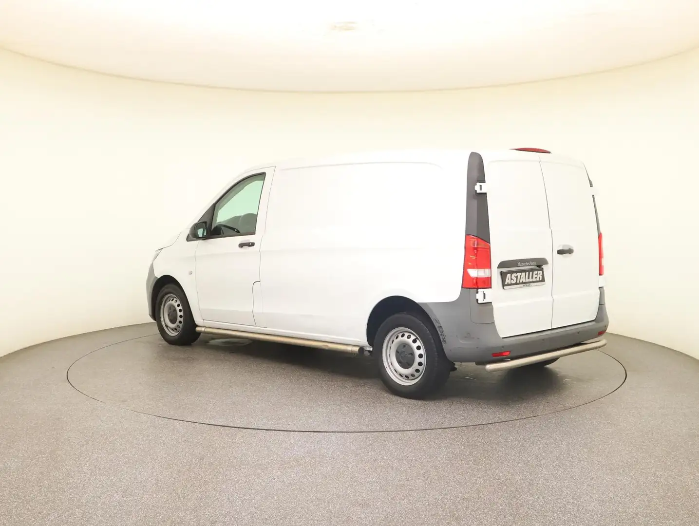 Mercedes-Benz Vito 114 CDI Kasten Kompakt L1 DAB+Kam+Klim+Navi Blanc - 2
