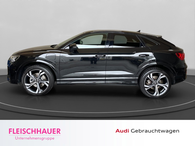 Audi Q3 Sportback 45 TFSI e S-line Matrix LED Navi ACC Par — photo 3