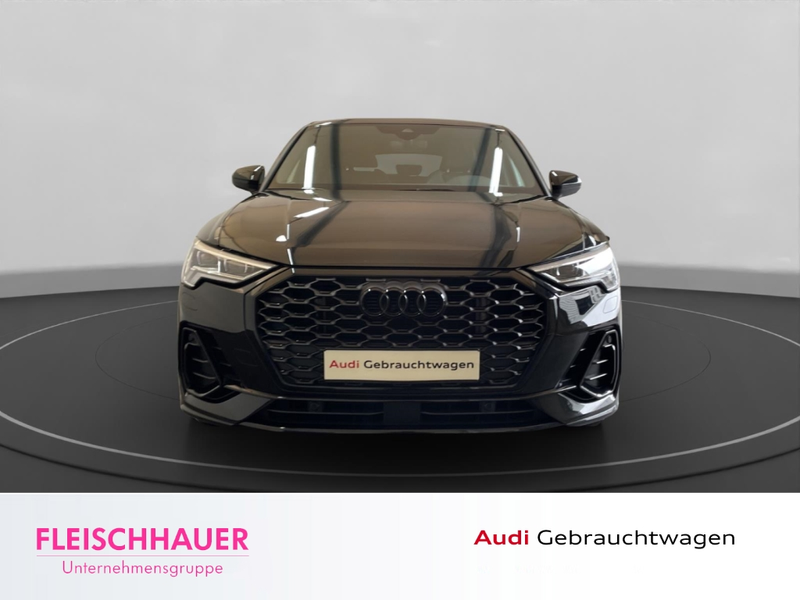 Audi Q3 Sportback 45 TFSI e S-line Matrix LED Navi ACC Par — photo 2