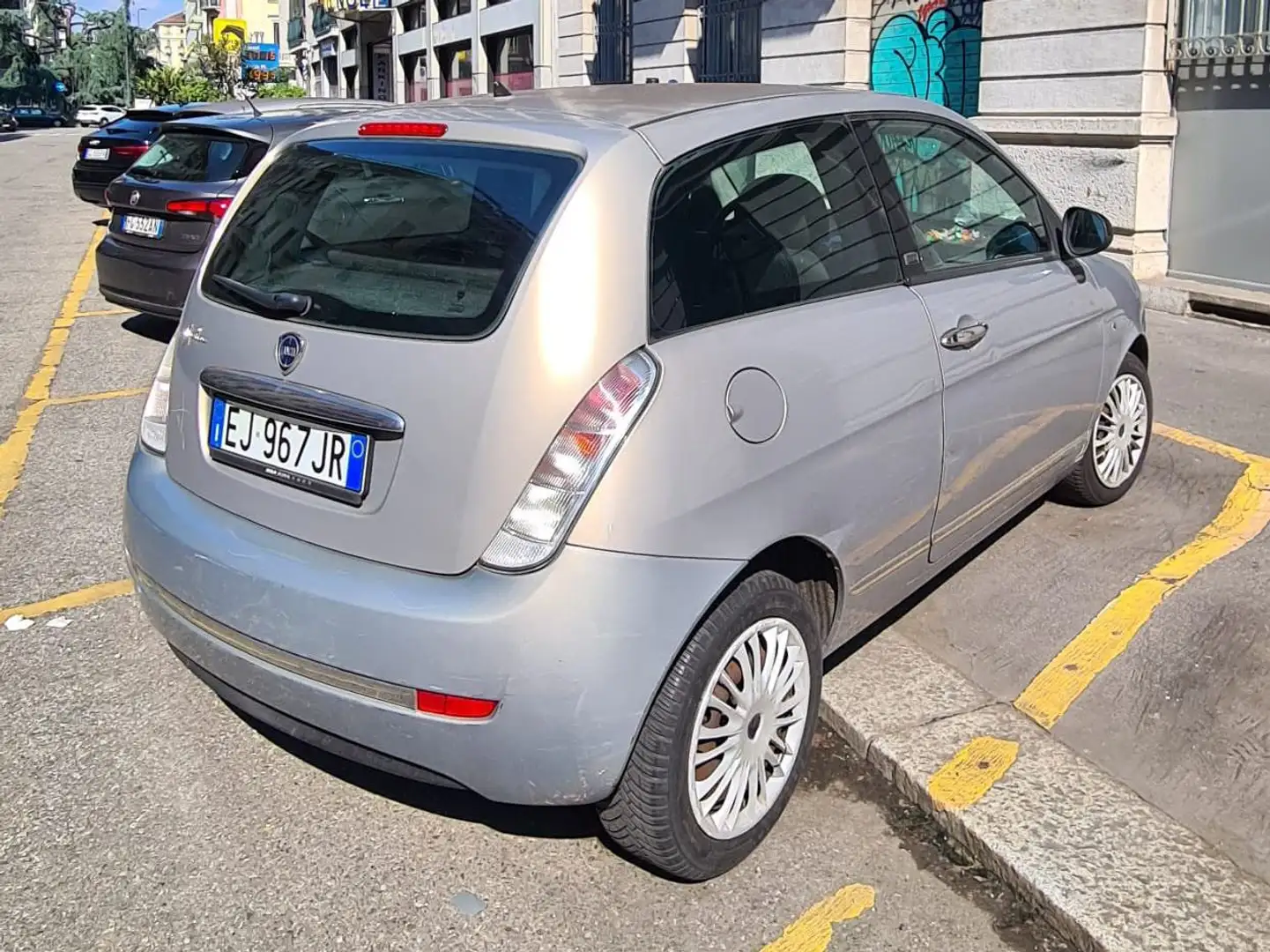 Lancia Ypsilon Ypsilon 1.2 8v Diva Beige - 2