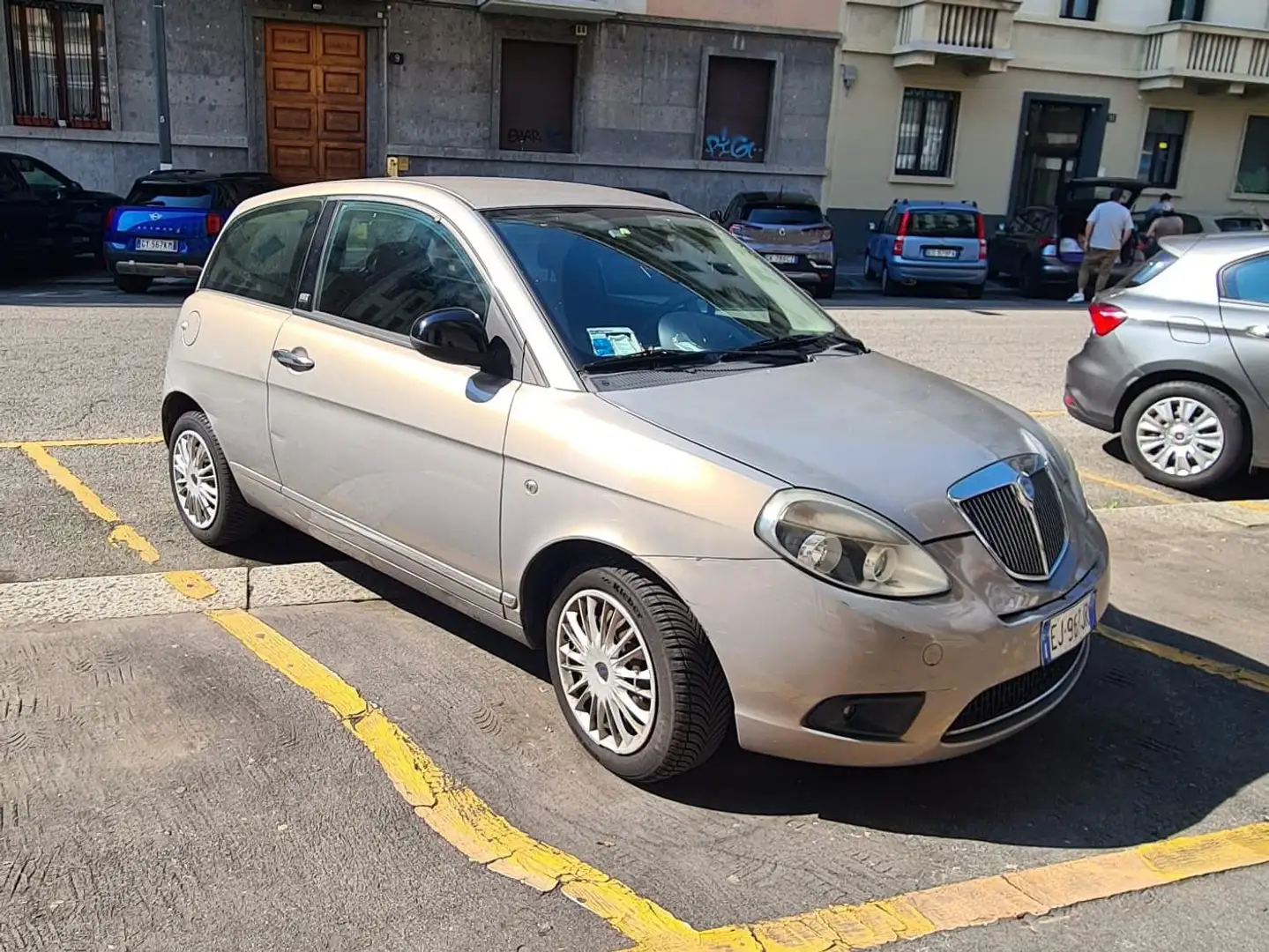 Lancia Ypsilon Ypsilon 1.2 8v Diva Beige - 1
