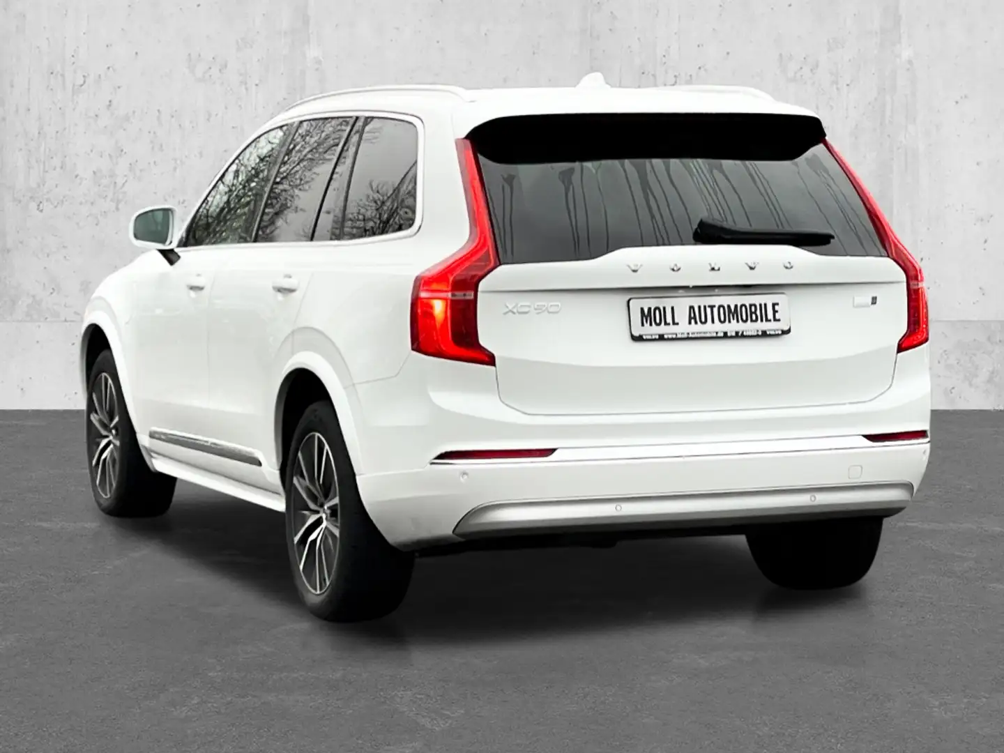 Volvo XC90 Inscription Expression Recharge Plug-In Hybrid AWD Weiß - 2