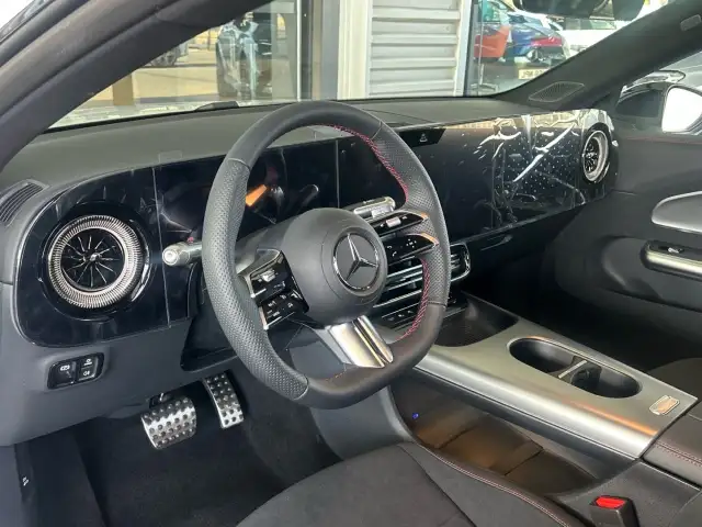 Mercedes-Benz CLA view 6