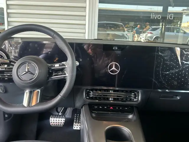 Mercedes-Benz CLA view 8