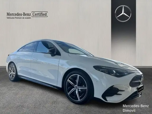 Mercedes-Benz CLA view 3