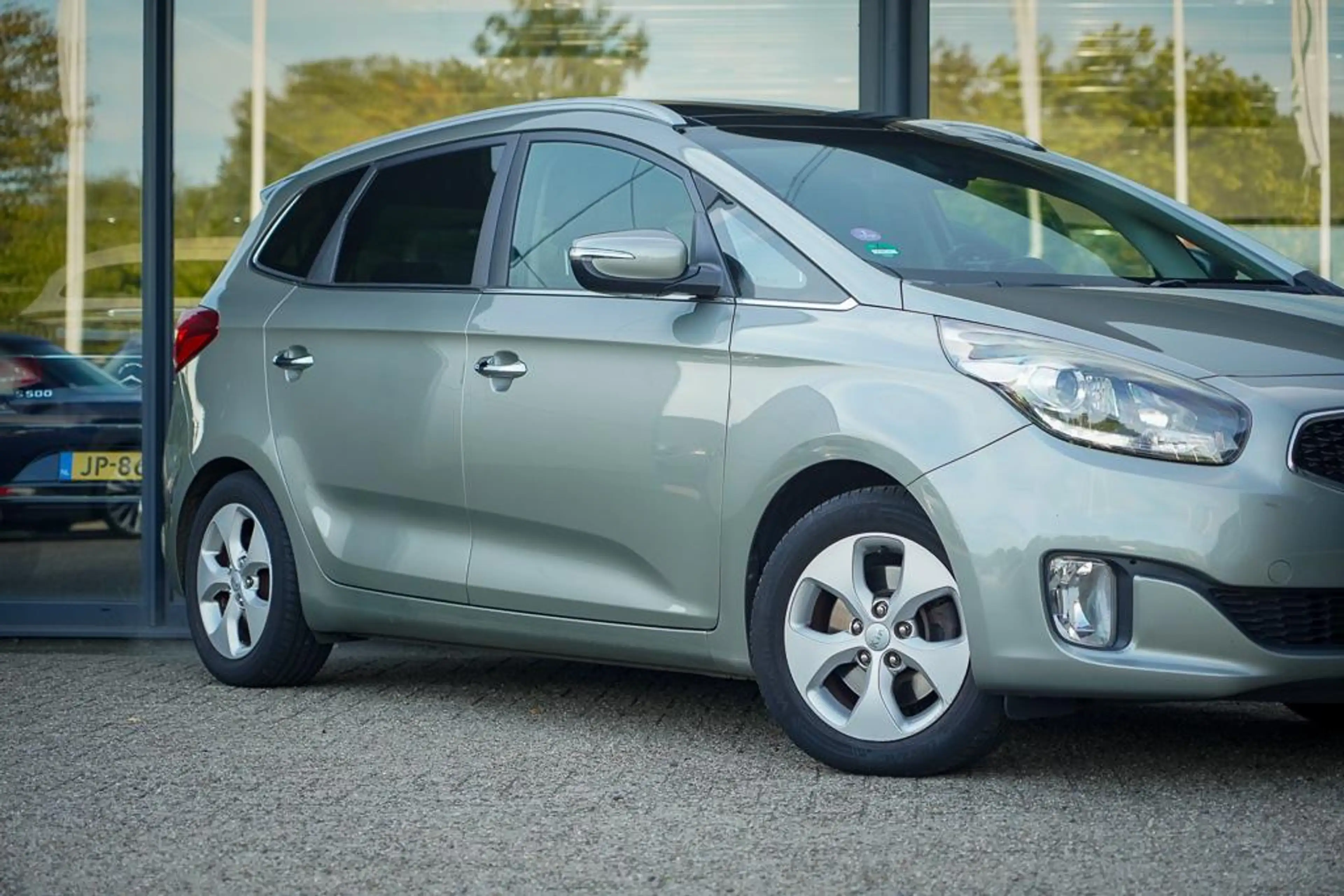 Kia Carens 1.6 GDi Business Pack / 7 Pers / Pano / Trekhaak / — photo 32