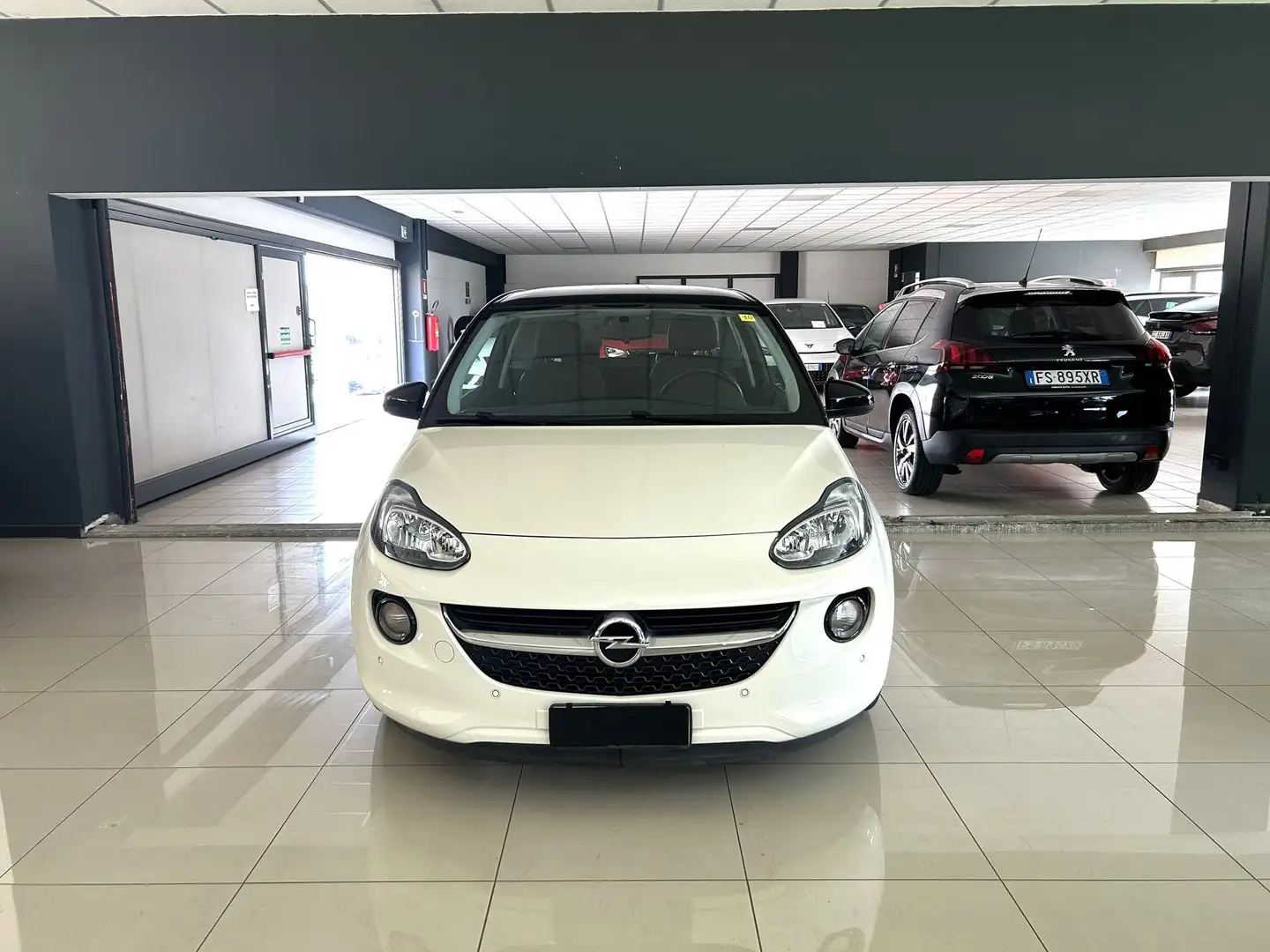 Opel Adam 1.4 87 CV GPL Tech Glam Beige - 2