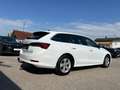 Skoda Octavia Combi 2,0 TDI Style DSG|ACC*HUD*TEILLEDER Weiß - thumbnail 3