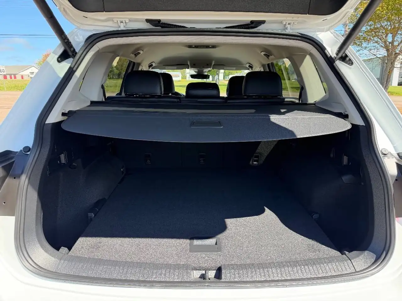Volkswagen Tiguan снимка Volkswagen Tiguan