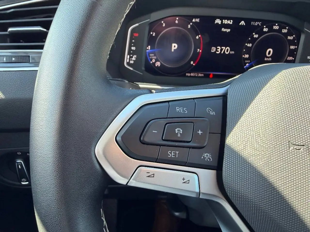 Volkswagen Tiguan снимка Volkswagen Tiguan
