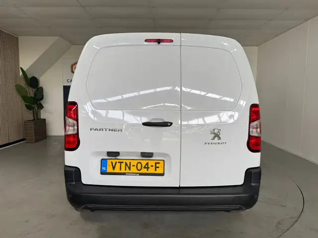 Peugeot Partner view 12