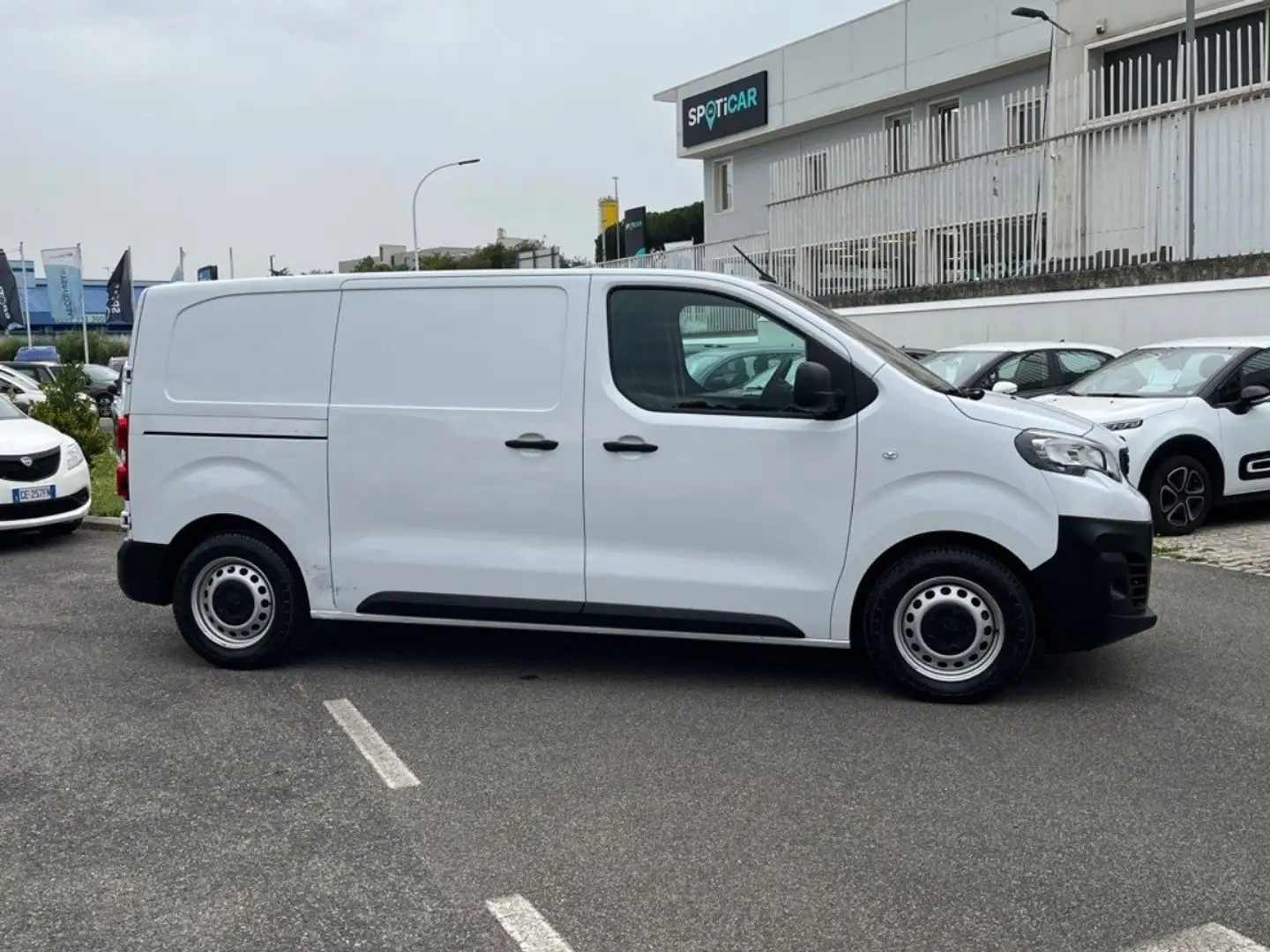 Peugeot Expert 75kwh 136cv Premium Standard Bianco - 2