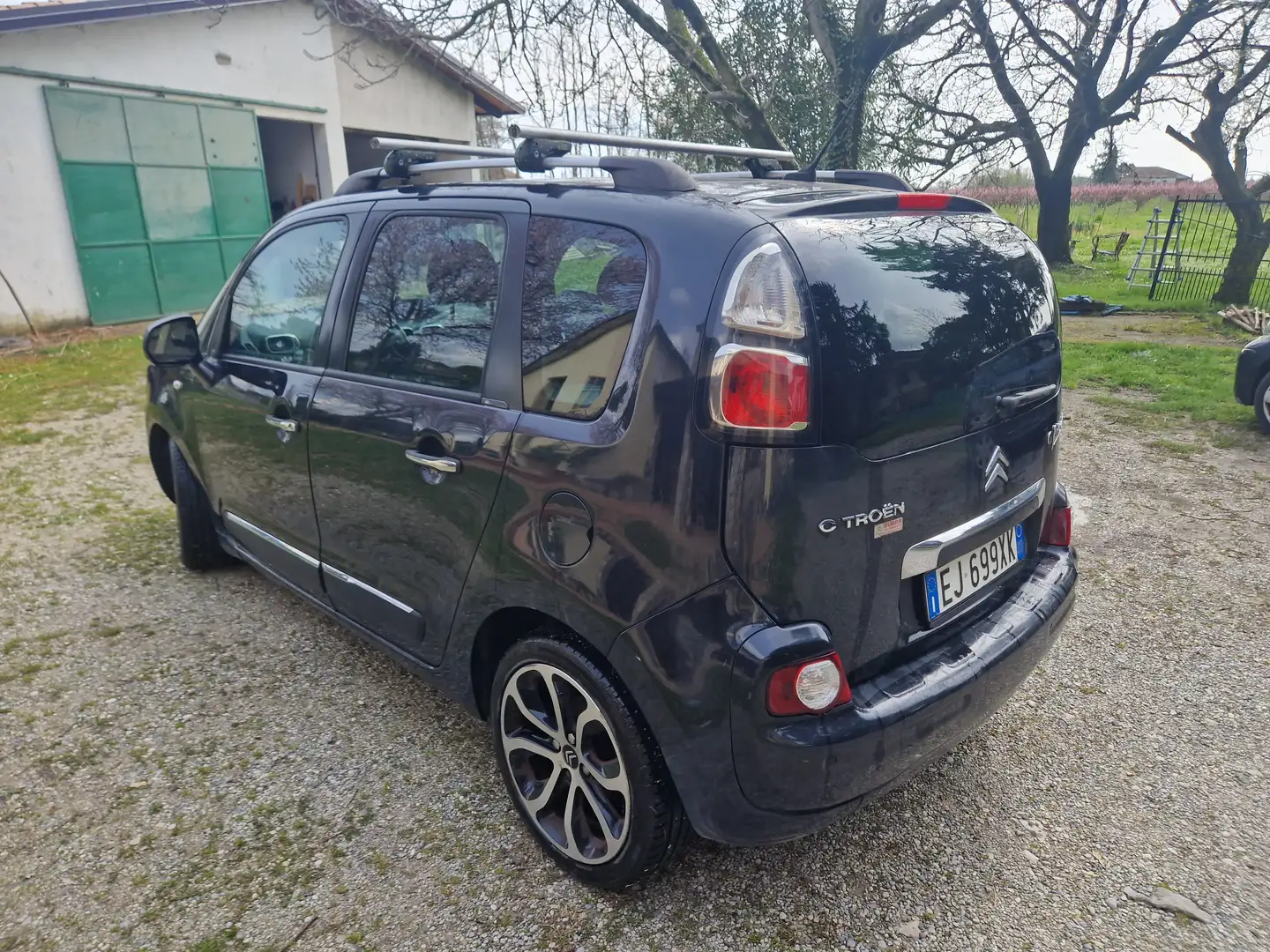 Citroen C3 Picasso 2012 deluxe Negro - 2