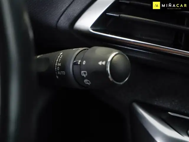 Peugeot 3008 view 16