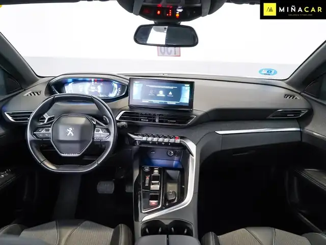 Peugeot 3008 view 5