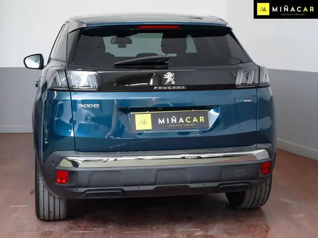 Peugeot 3008 view 3