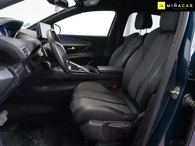 Peugeot 3008 view 6