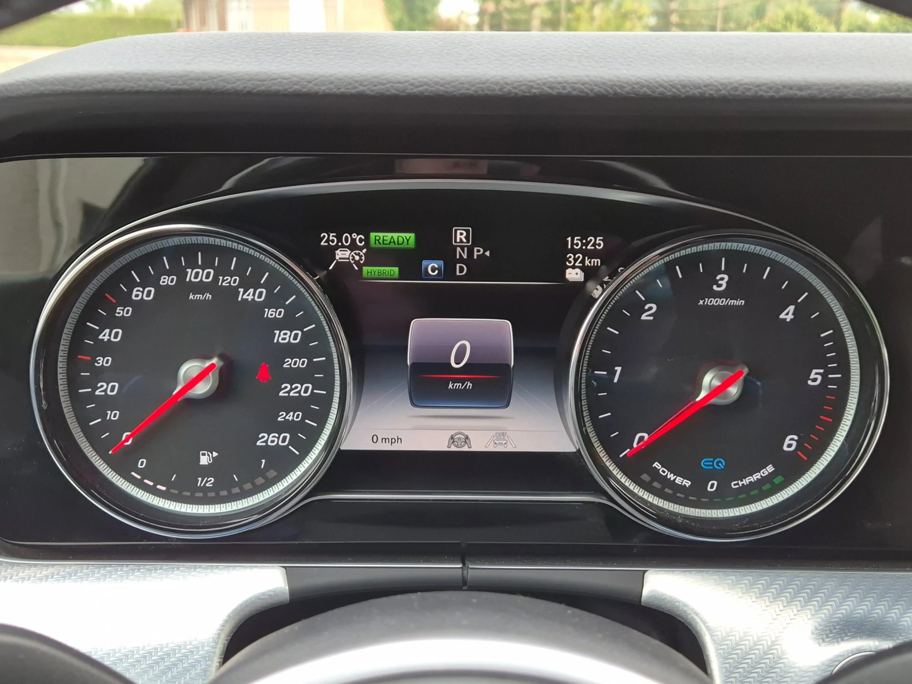 Mercedes-Benz E 300 Estate de Business Solution - Widescreen - Camera — photo 11