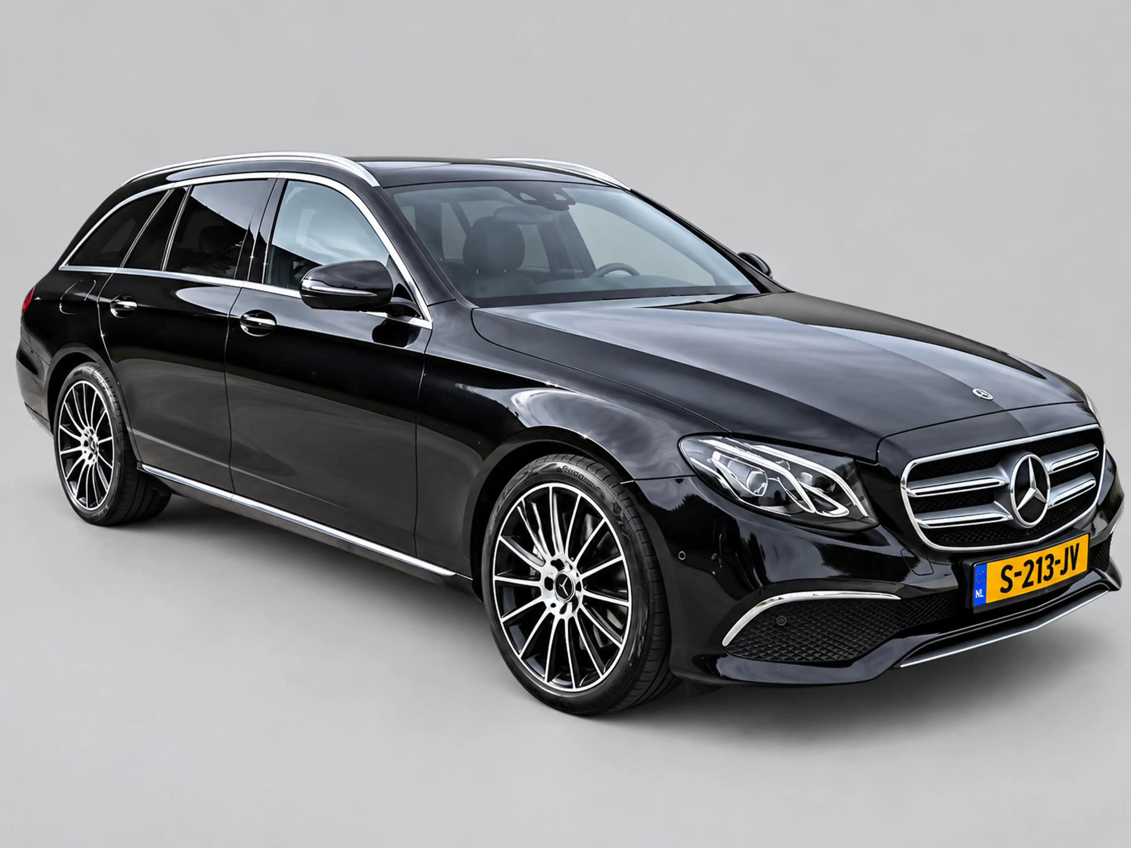 Mercedes-Benz E 300 Estate de Business Solution - Widescreen - Camera — photo 2