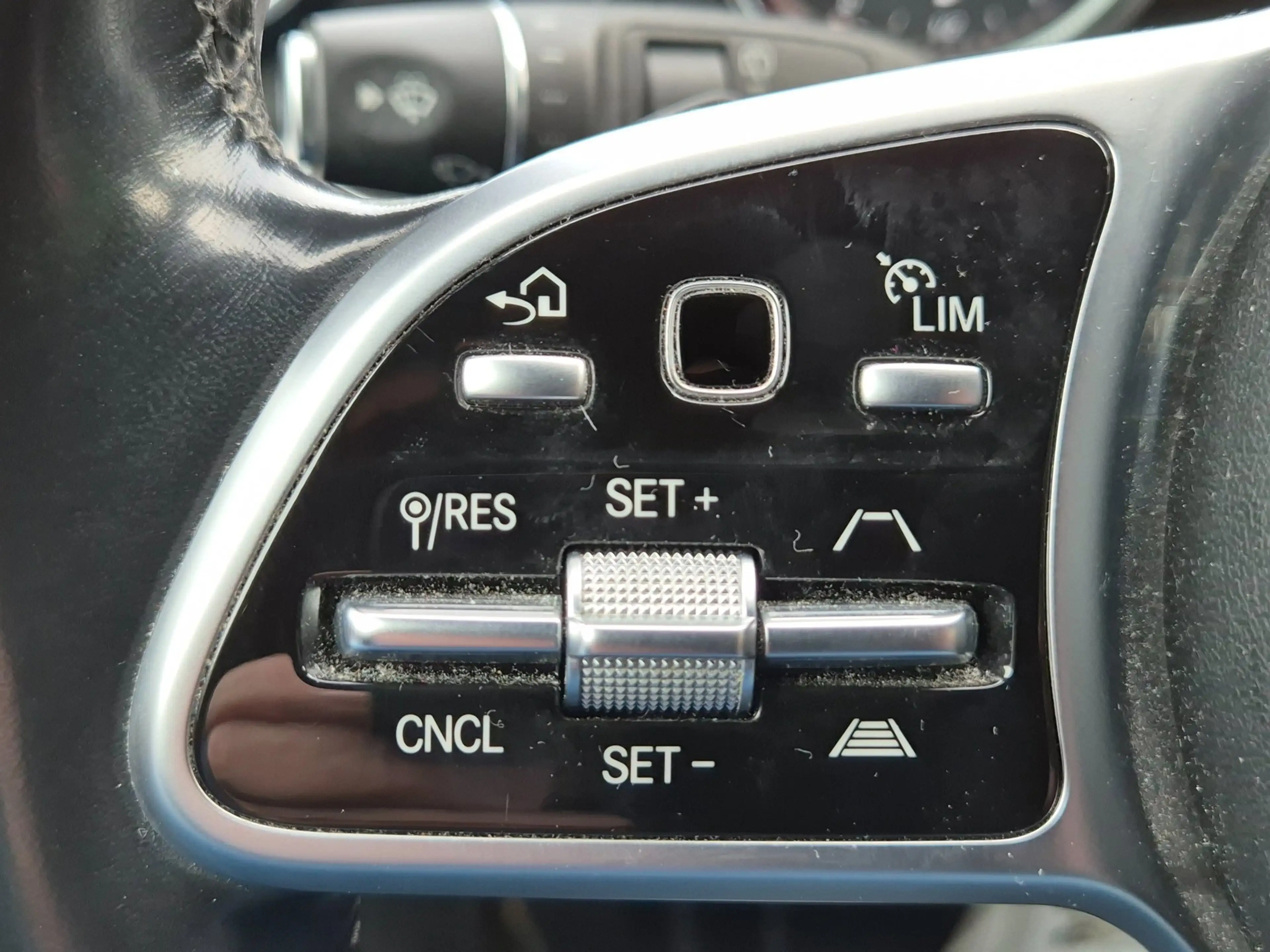 Mercedes-Benz E 300 Estate de Business Solution - Widescreen - Camera — photo 12