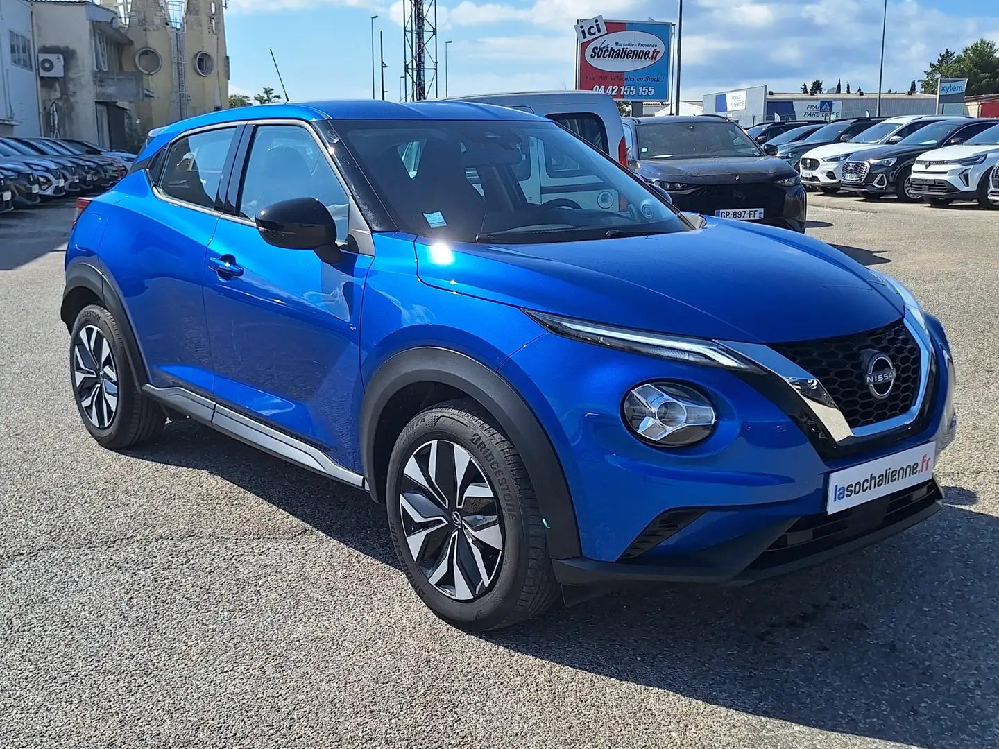 Nissan Juke DIG-T 114 DCT7 Business Edition Bleu - 2