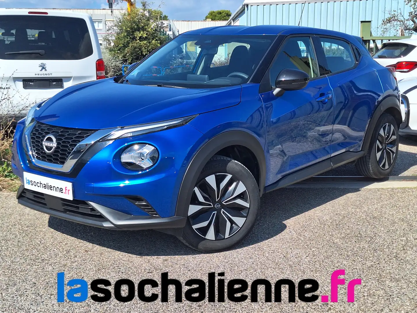 Nissan Juke DIG-T 114 DCT7 Business Edition Bleu - 1